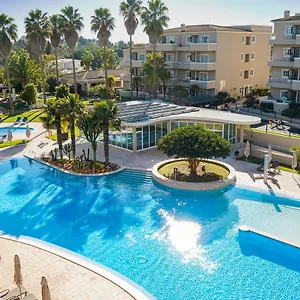 Vitors Plaza Aparthotel